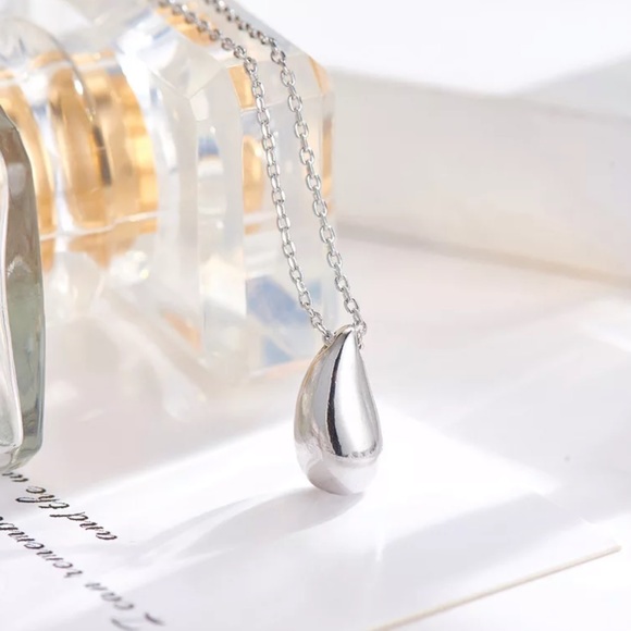 Jewelry - NEW 18” 925 STERLING SILVER PENDANT NECKLACE, NICE NECKLACE, CUTE NECKLACE